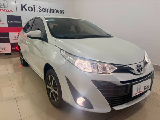 TOYOTA YARIS 1.5 16V FLEX SEDAN XS MULTIDRIVE TOYOTA YARIS 1.5 16V FLEX SEDAN XS MULTIDRIVE